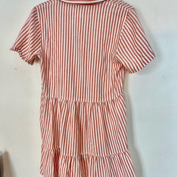 Peach and White Collared, Short Sleeved Tiered Mini Dress- Womans Medium - Picture 4 of 6